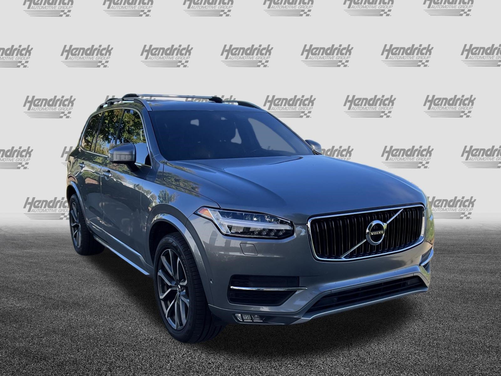 Used 2016 Volvo XC90 T6 Momentum w/ Momentum Plus Package AWD/4WD image 2