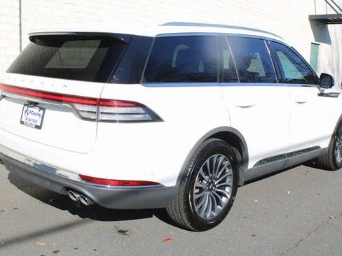 Used 2020 Lincoln Aviator Reserve w/ Equipment Group 201A image 17