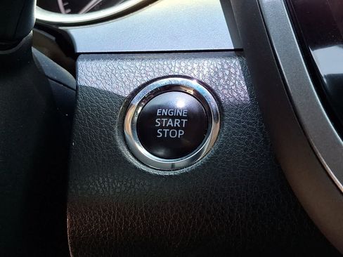 Certified 2018 Toyota Camry XLE w/ Audio Package FWD image 27