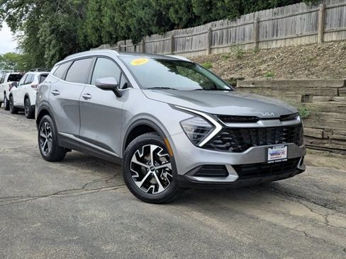 Used 2024 Kia Sportage EX AWD/4WD image 2