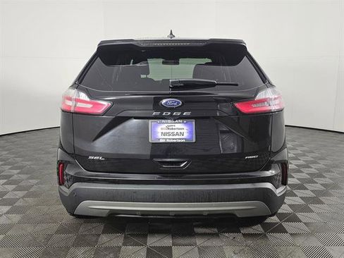 Used 2022 Ford Edge SEL image 5