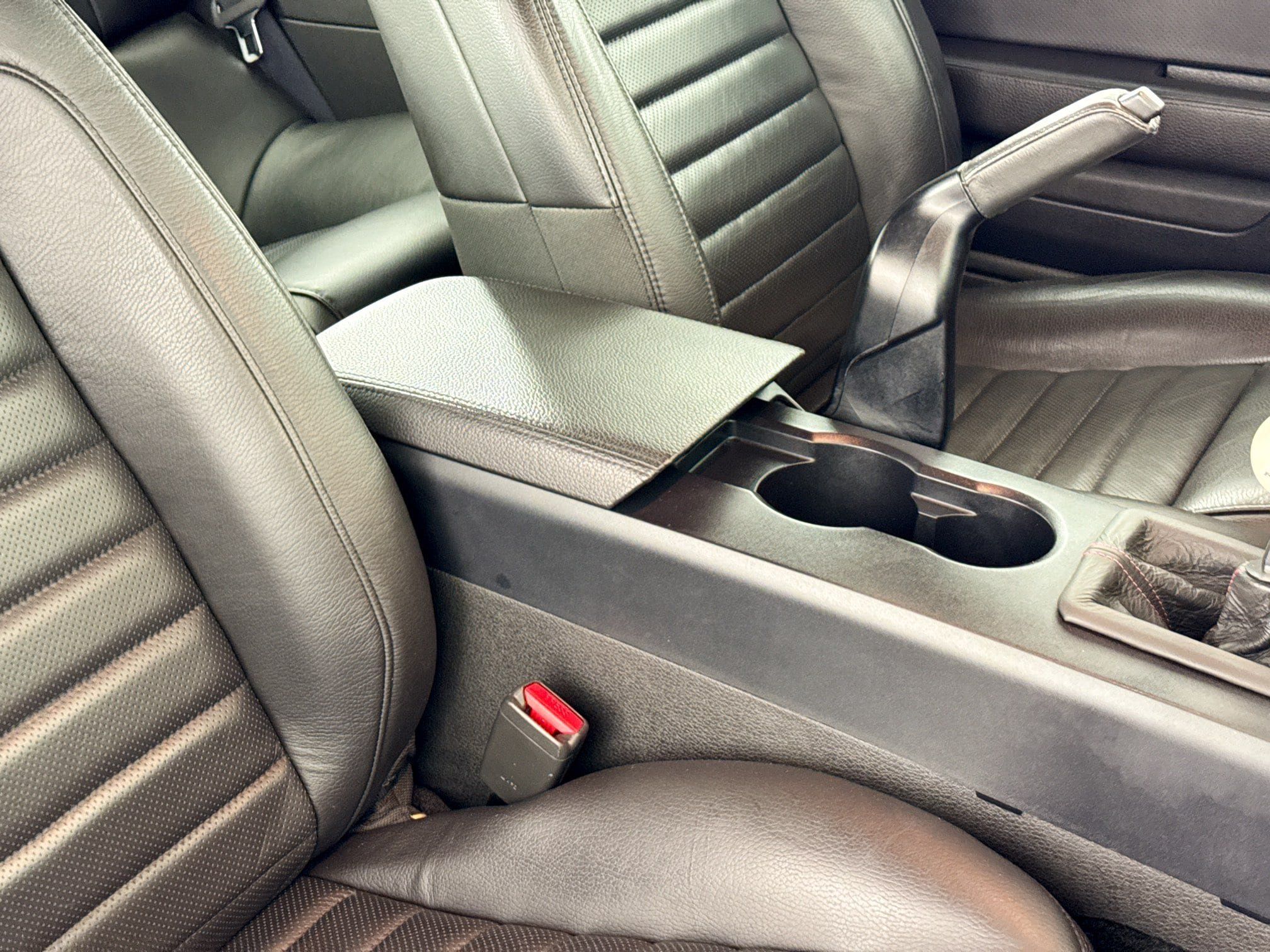 Used 2007 Ford Mustang Shelby GT500 RWD image 33