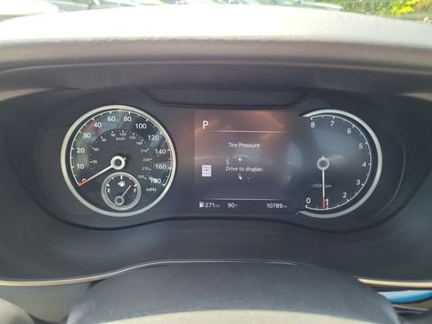 Used 2026 Genesis G70 2.5T RWD image 22