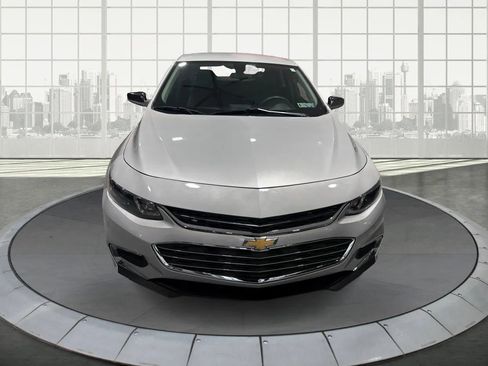 Used 2018 Chevrolet Malibu LT image 8