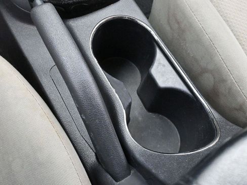 Used 2011 Kia Forte EX image 18