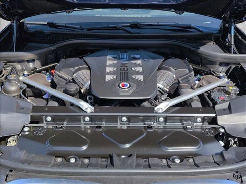 New 2026 BMW ALPINA XB7 image 17