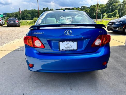 Used 2009 Toyota Corolla LE w/ All Weather Guard Pkg FWD image 3