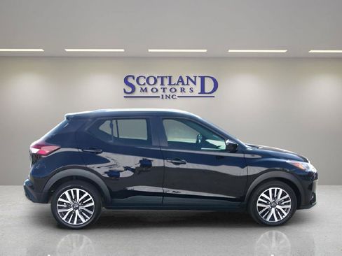 Used 2024 Nissan Kicks SV FWD image 5