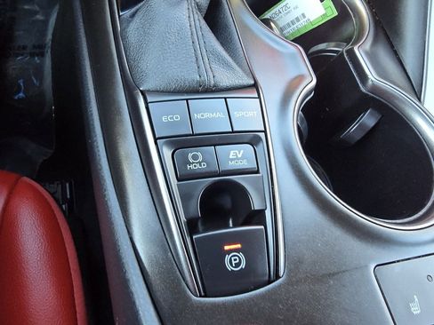 Certified 2024 Toyota Camry XSE image 28