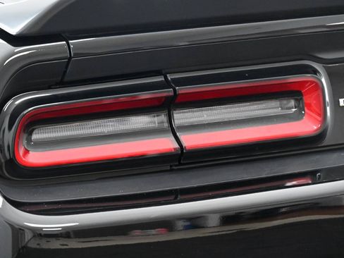Used 2023 Dodge Challenger R/T Scat Pack RWD image 13