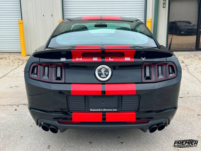 Used 2013 Ford Mustang Shelby GT500 RWD image 11