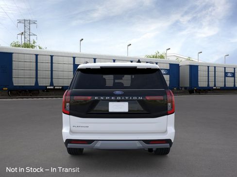 New 2026 Ford Expedition Platinum AWD/4WD image 5