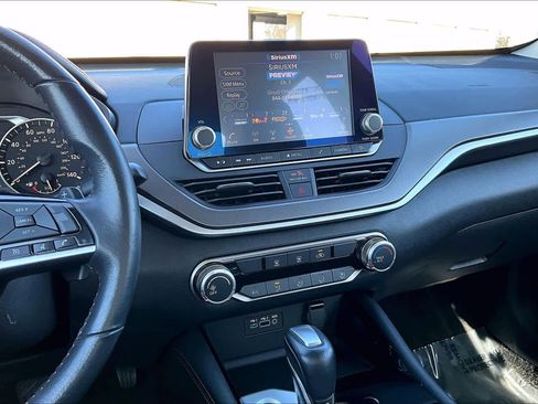 Used 2023 Nissan Altima 2.5 SR image 7