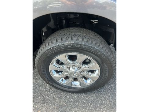 Used 2022 RAM 2500 Limited AWD/4WD image 6