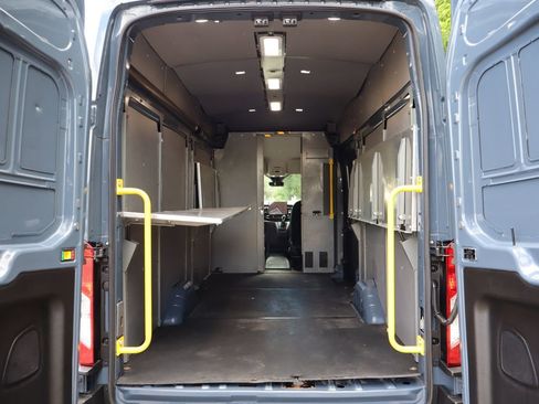 Used 2022 Ford Transit 250 148 High Roof Extended AWD w/ Parcel Delivery Package image 14