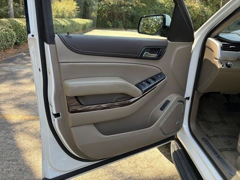 Used 2020 GMC Yukon SLT w/ Open Road Package RWD image 26