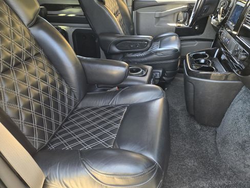 Used 2023 Chevrolet Express 2500 image 14