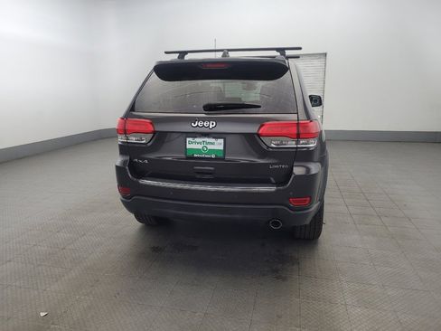 Used 2017 Jeep Grand Cherokee Limited image 7