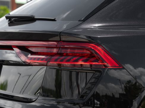 Certified 2021 Audi RS Q8 AWD/4WD image 37