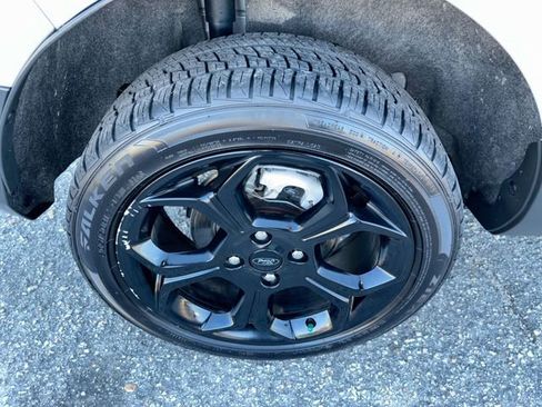 Used 2021 Ford EcoSport SES image 10