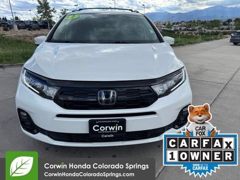 Used 2025 Honda Odyssey Elite image 2