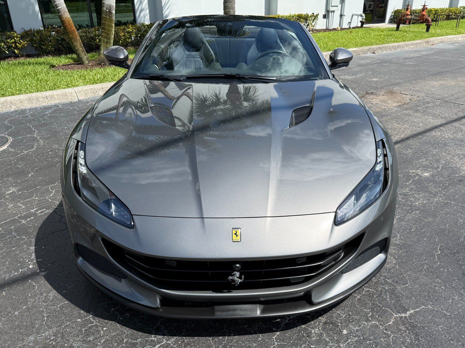 Used 2022 Ferrari Portofino M RWD image 6