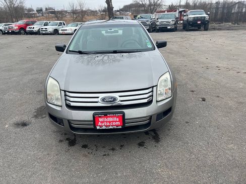 Used 2008 Ford Fusion S FWD image 2