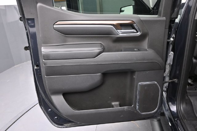 Used 2024 Chevrolet Silverado 1500 RST w/ Max Trailering Package AWD/4WD image 16