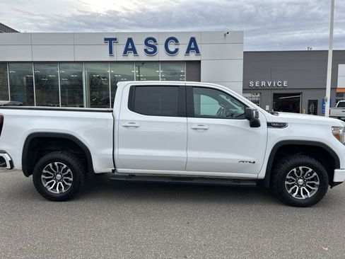 Used 2020 GMC Sierra 1500 AT4 w/ AT4 Premium Package image 12