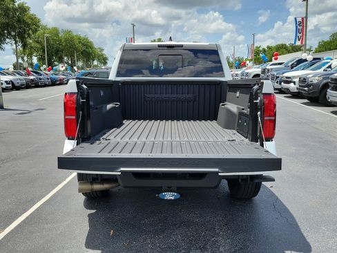 Used 2024 Toyota Tacoma TRD Sport w/ TRD Sport Upgrade Package RWD image 9