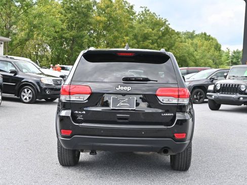 Used 2019 Jeep Grand Cherokee Laredo AWD/4WD image 10