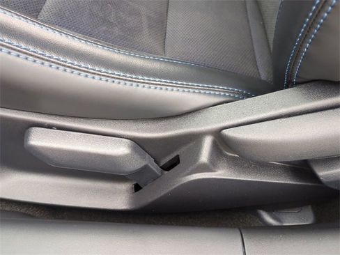 Used 2025 Ford Mustang Dark Horse image 21