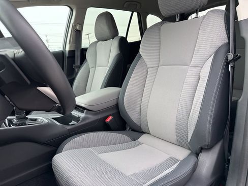 Certified 2025 Subaru Outback Premium image 11