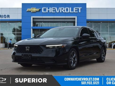Used 2025 Honda Accord EX-L image 1