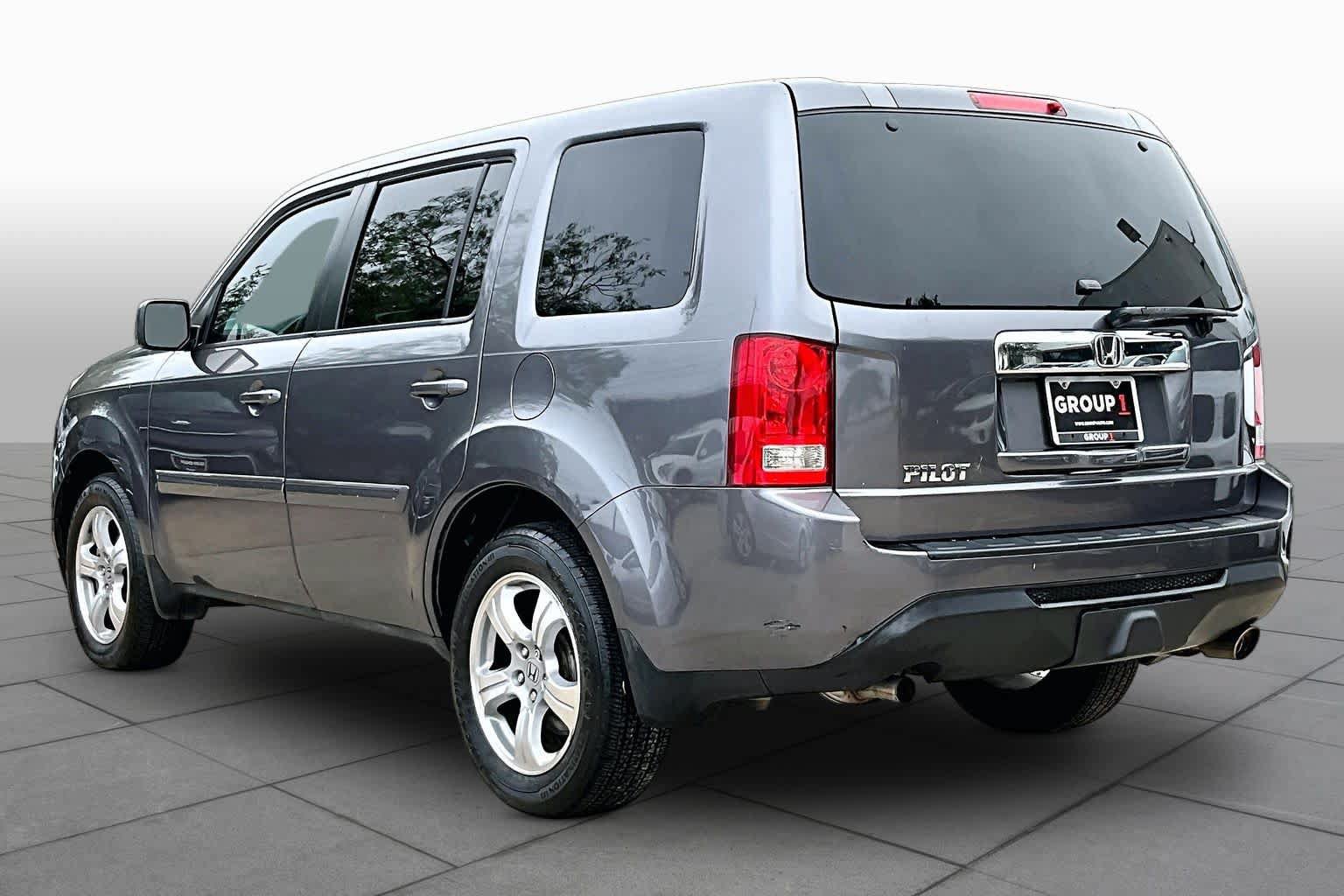 Used 2015 Honda Pilot EX-L image 11