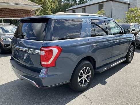 Used 2020 Ford Expedition XLT w/ Equipment Group 202A AWD/4WD image 5