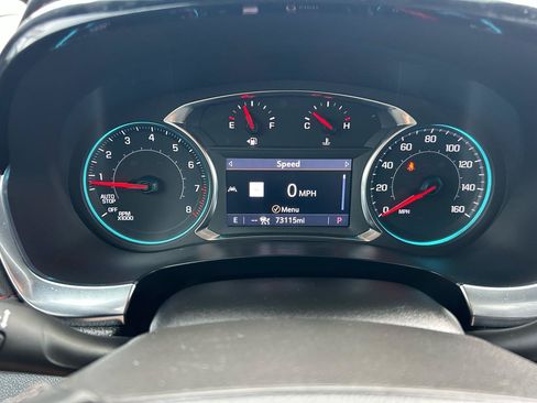 Used 2023 Chevrolet Traverse RS FWD image 5