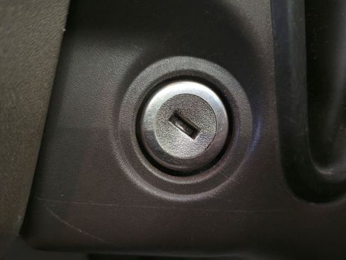 Used 2013 Ford F150 XLT RWD image 18