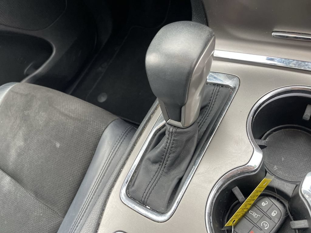 Used 2019 Jeep Grand Cherokee Altitude AWD/4WD image 27