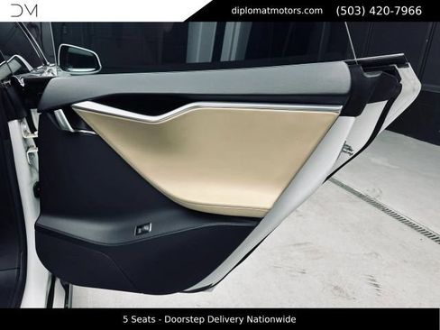 Used 2013 Tesla Model S Performance RWD image 26