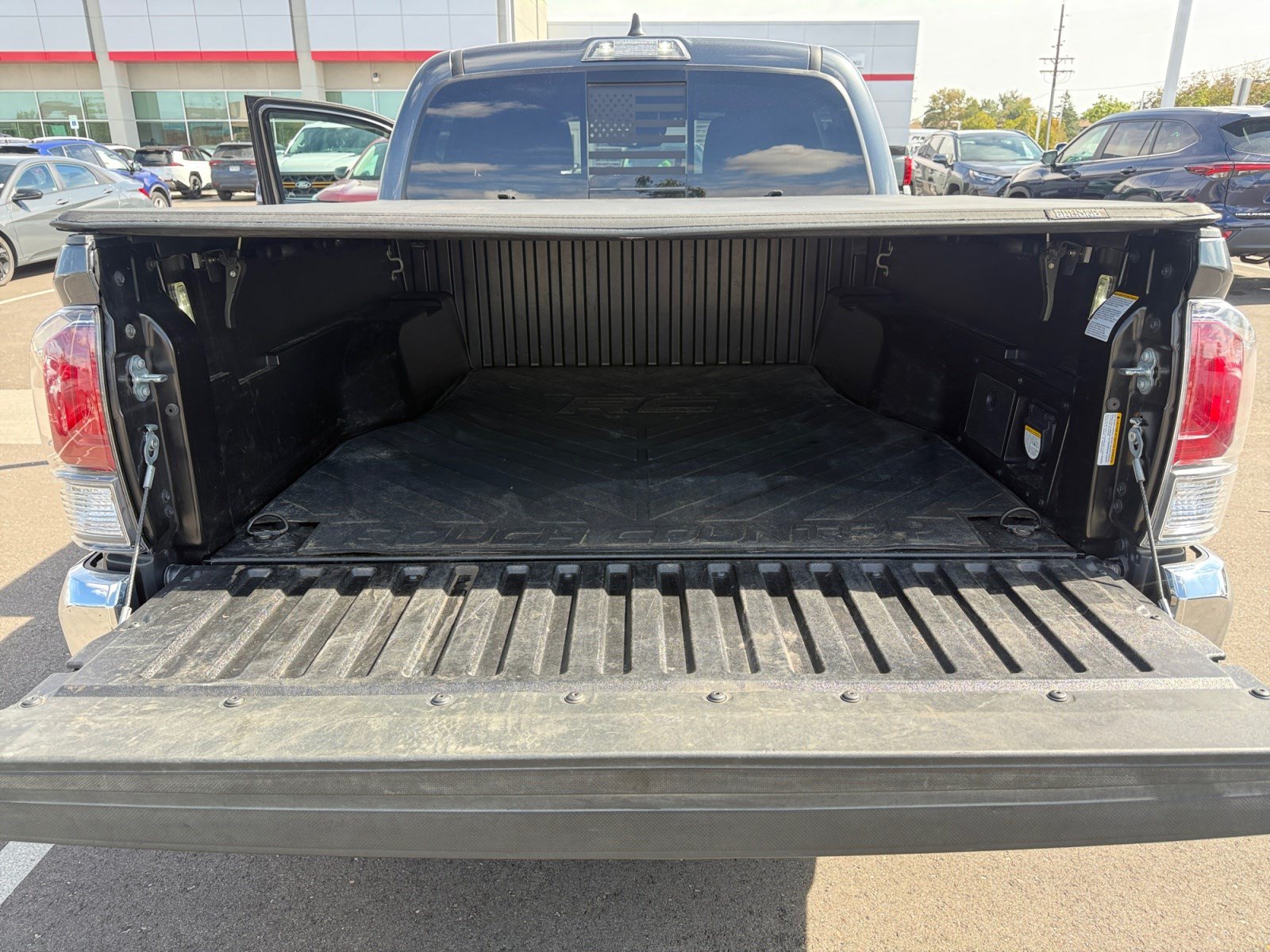 Used 2023 Toyota Tacoma TRD Off-Road AWD/4WD image 32