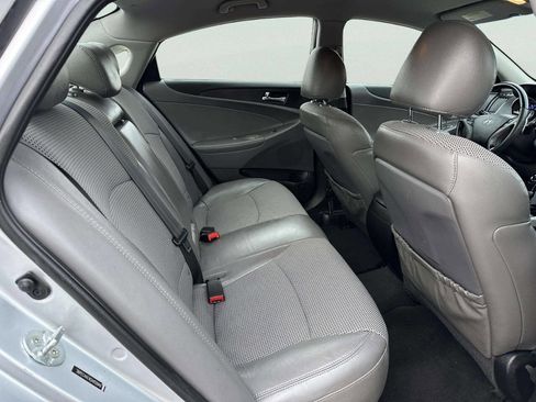 Used 2012 Hyundai Sonata SE image 12