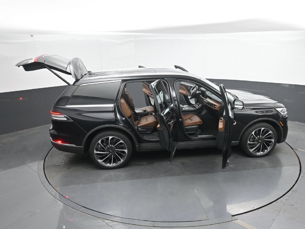 Used 2022 Lincoln Aviator Reserve w/ Equipment Group 201A AWD/4WD image 52