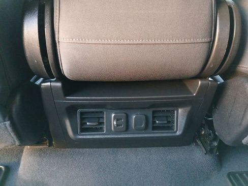 Used 2019 Chevrolet Silverado 1500 LT w/ Texas Edition image 22