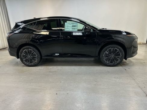 New 2025 Nissan Murano Platinum w/ Cargo Package AWD/4WD image 9