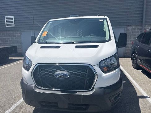 Used 2025 Ford Transit 250 Low Roof w/ Exterior Upgrade Package RWD image 3