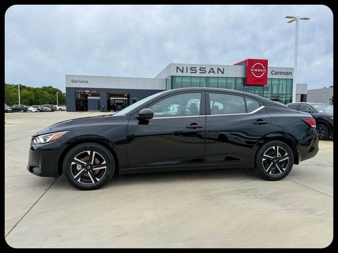 Used 2025 Nissan Sentra SV w/ All-Weather Package FWD image 14