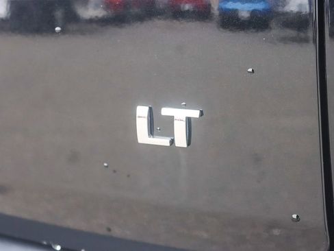 Used 2022 Chevrolet Traverse LT image 10