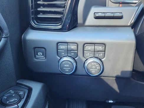 New 2026 GMC Sierra 1500 AT4 w/ AT4 Premium Package image 20