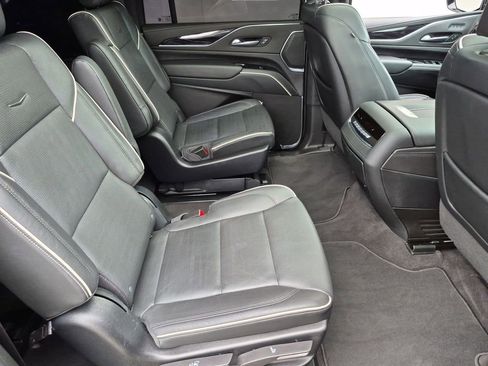 Certified 2023 Cadillac Escalade ESV Sport AWD/4WD image 20